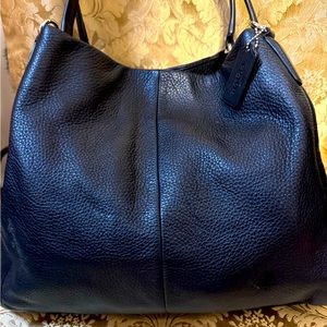 Coach pebble black Phobe